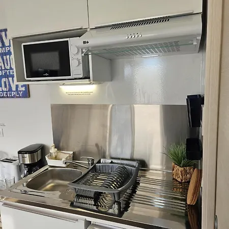 Twenty Rent Guest house *