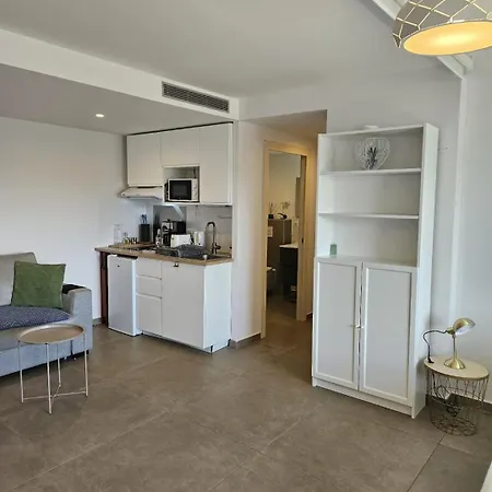 Twenty Rent Guest house