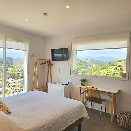 Twenty Rent Guest house